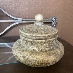 Decorative Pot Jar With Lid