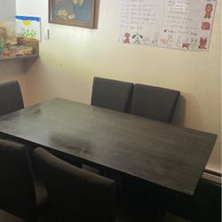 Table And Chairs 