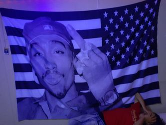 2 pac flag