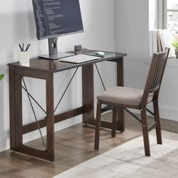 💻 Like NEW Stakmore Folding Desk – Solid Wood + Built-In Power/USB – No Assembly Needed
