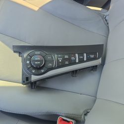 2011-13 Toyota Sienna Ac Control 