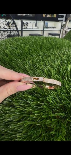 18K Rose Gold Bangle