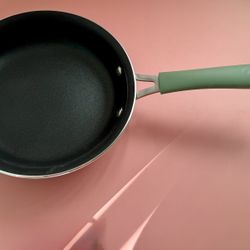 Frying Pan 8”