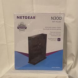 Netgear N300 300 Mbps 4-Port 10/100 Wireless N Router Gaming Single-band WNR2000