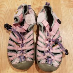 Girls KEEN Sandals 13