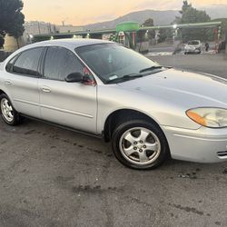 2007 Ford Taurus