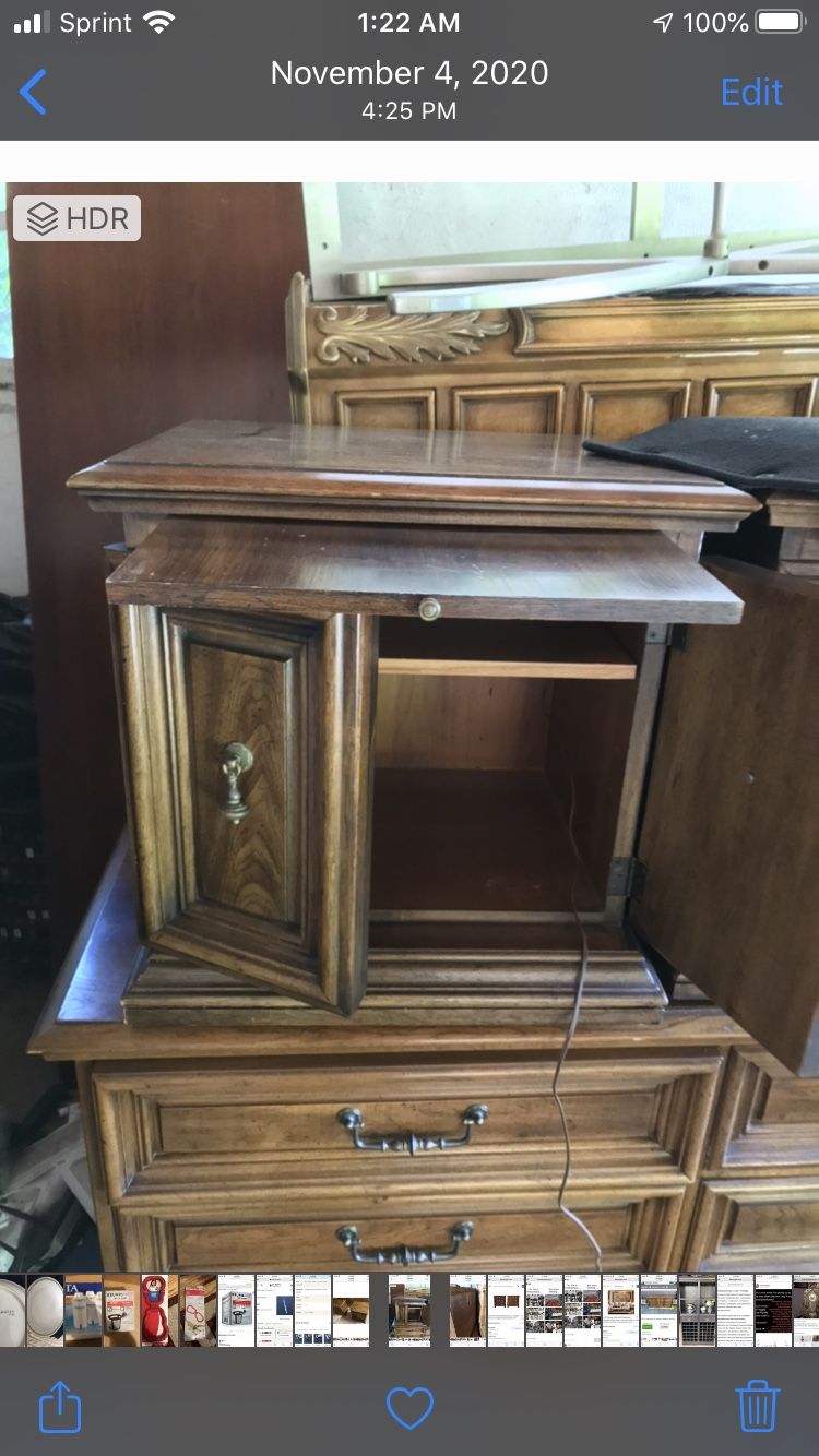 Henredon Mirror, Dresser One End Table