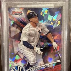 2017 Bowman's Best AARON JUDGE RC ROOKIE ATOMIC REFRACTOR #1 GEM MINT PSA 10