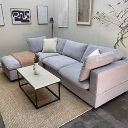 Gray Cloud Sectional (Delivery)