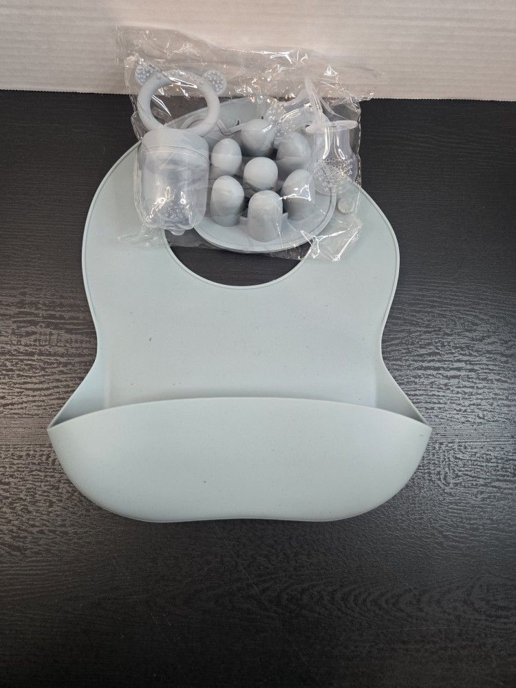 Silicone Baby Bib Set