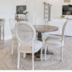 Dining Table Set  Brand New Used For Less Than 6 Months  