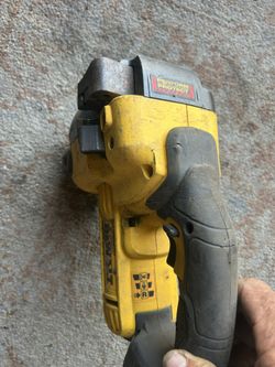 DeWalt thread cutter DCS 350