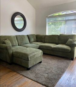 NEW SECTIONAL SOFA