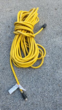 6-20 Extension Cord.. 100'
