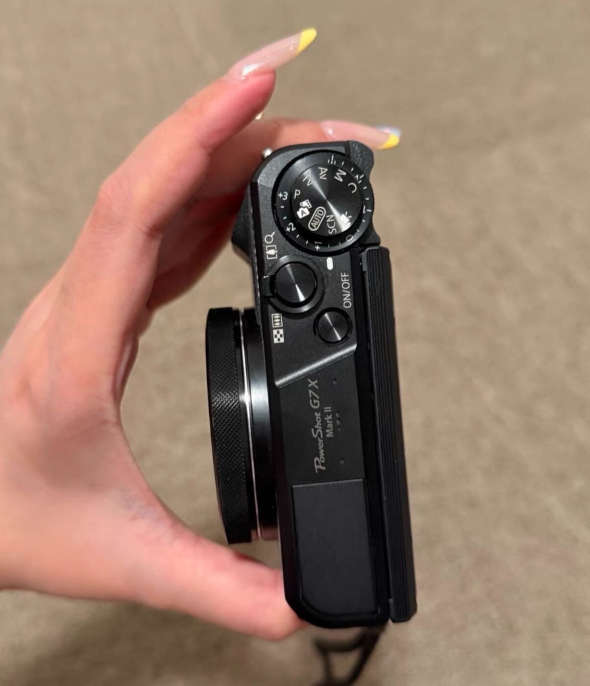 Canon g7x2