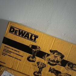 DEWALT 20V MAX Brushless 5-Tool Combo Kit 