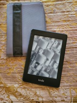 Kindle 6" Paperwhite With Zipper Cover
