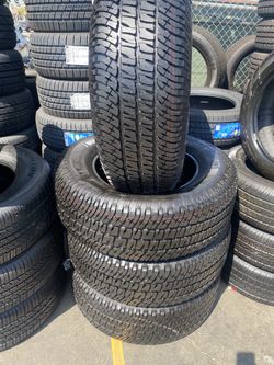 SET MICHELIN 275/65/18 SEMI NEW 95%TREAD LIFE $400