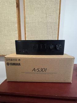 Yamaha A-301 Amplifier