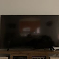 4K Samsung 65in Smart TV