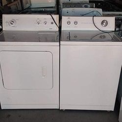 Washer And Gas Dryer Set For $445
