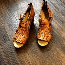 Women’s High Heel Shoe Leather 