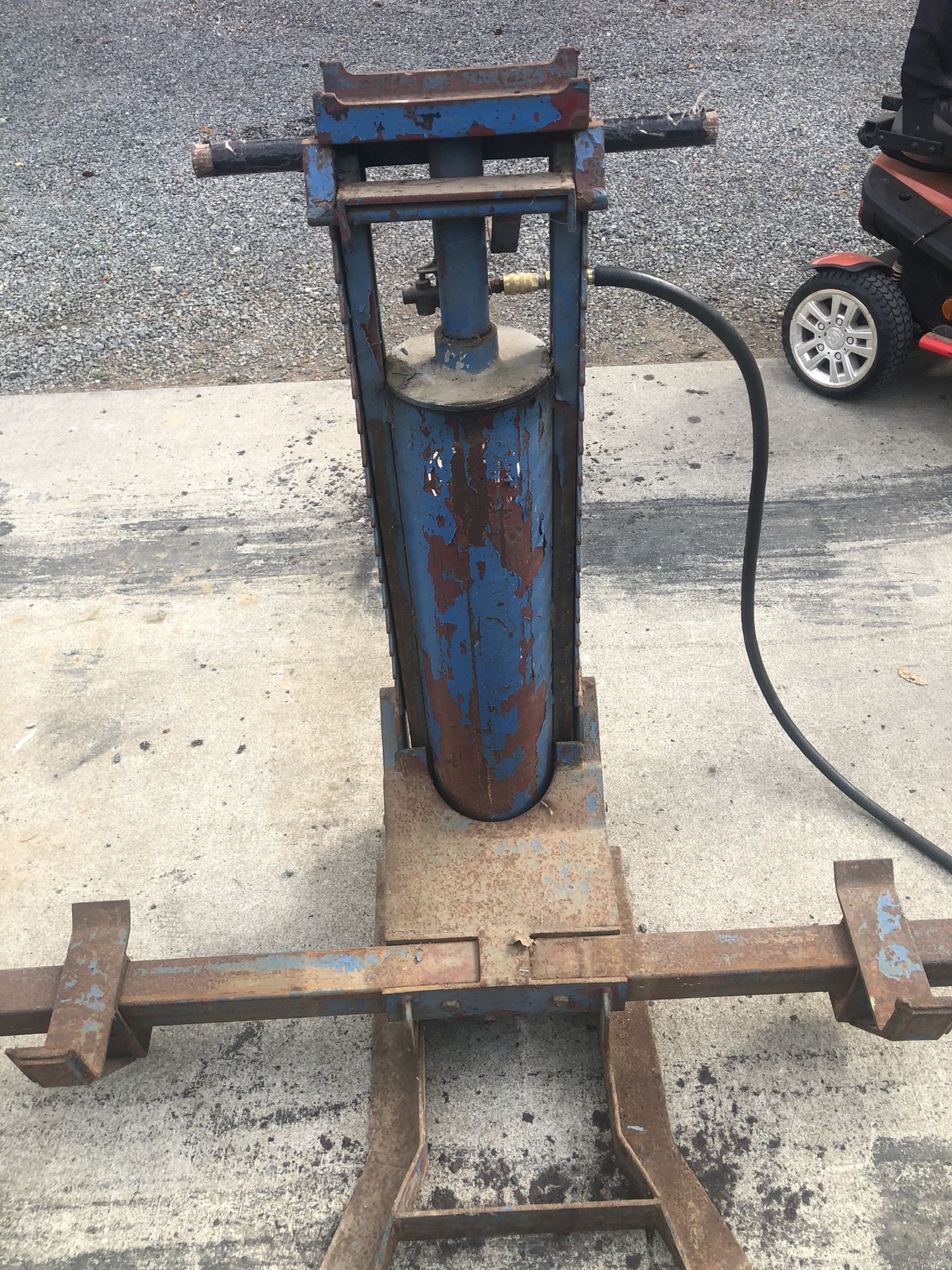 AIR JACK For Trucks & Cars
