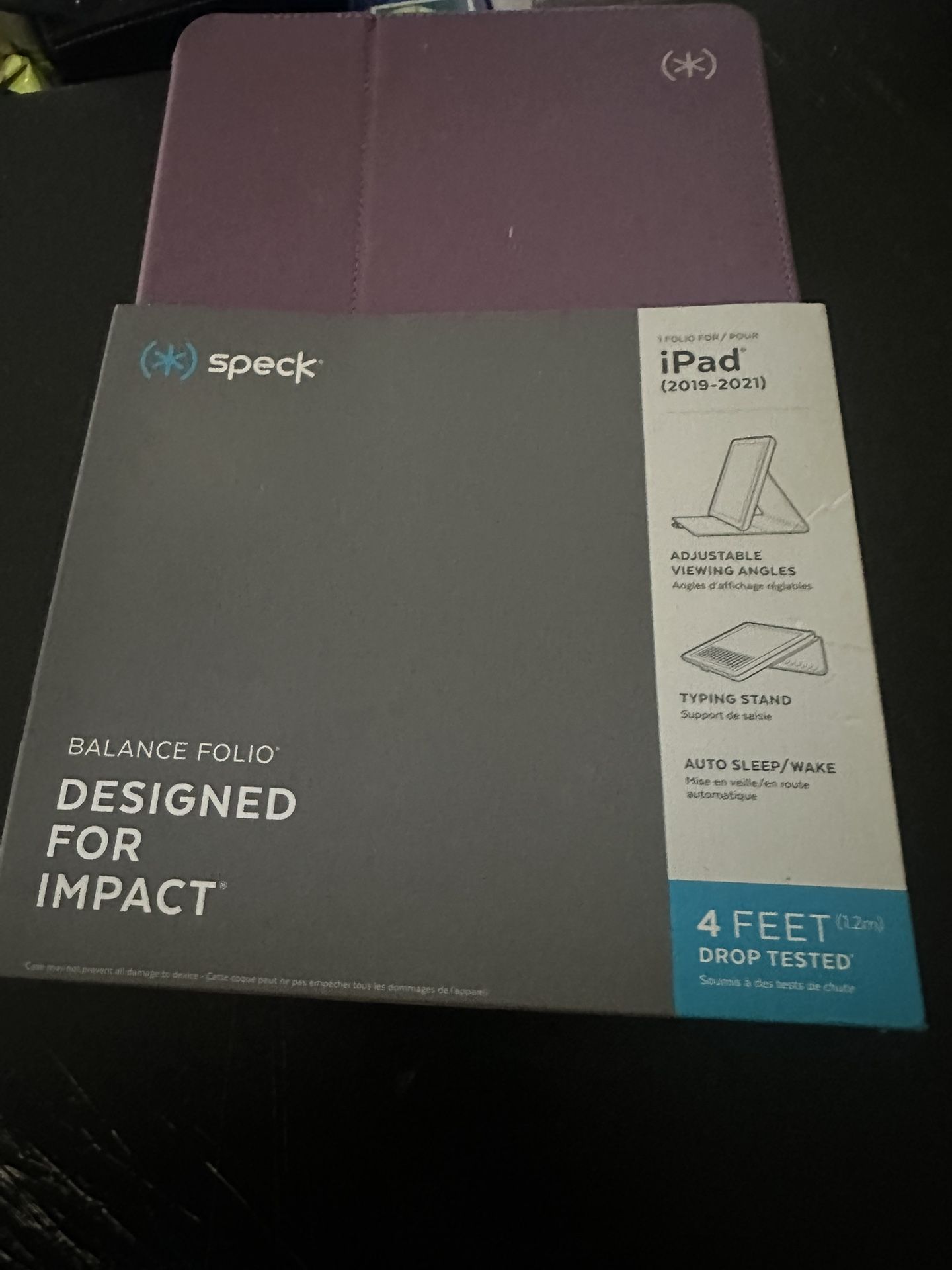 iPad Stand And cAse