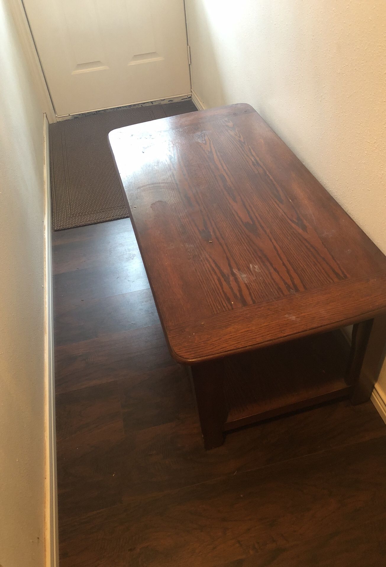 Mesa de madera para sala