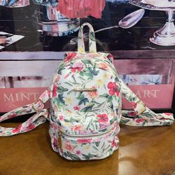 Mini Backpack 🎒 Steve Madden