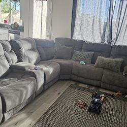 Recliner Sofa 