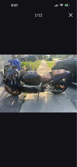 2001 to 2003 GSXR 600 750 also 2001 through 2002 GSXR 1000 parts