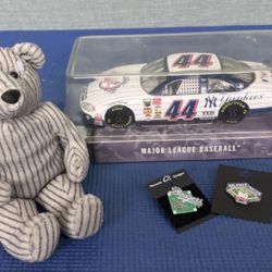 Yankees Collector Car , Jeter Stuffy , Dodger