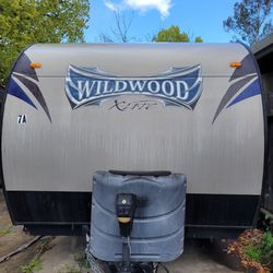 2017 Wildwood RV XLITE 