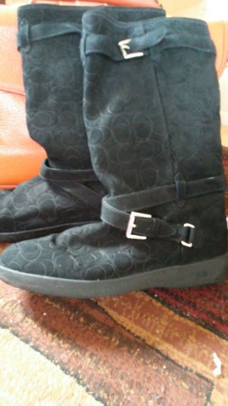 Women's black coach boots size 11
