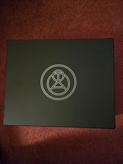 Coheed and Cambria - Vaxis – Act I: The Unheavenly Creatures deluxe box set
- incomplete set $175 OBO