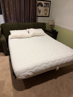 Green Sleeper Sofa with Pull-Out Mattress La Z Boy