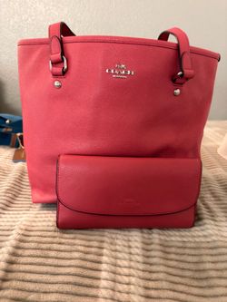 Coach fuchsia pink crossgrain leather tote bag