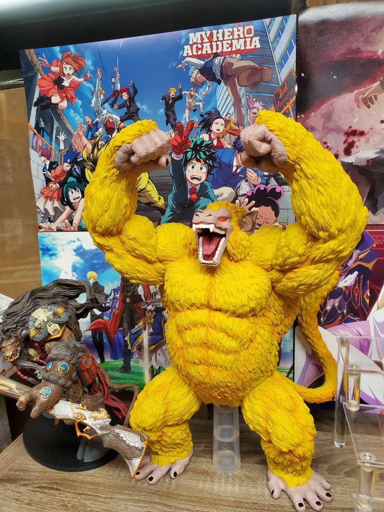 Japanese anime dragon ball z GT toy figure statue oozaru goku monkey ape yellow color 16 inches