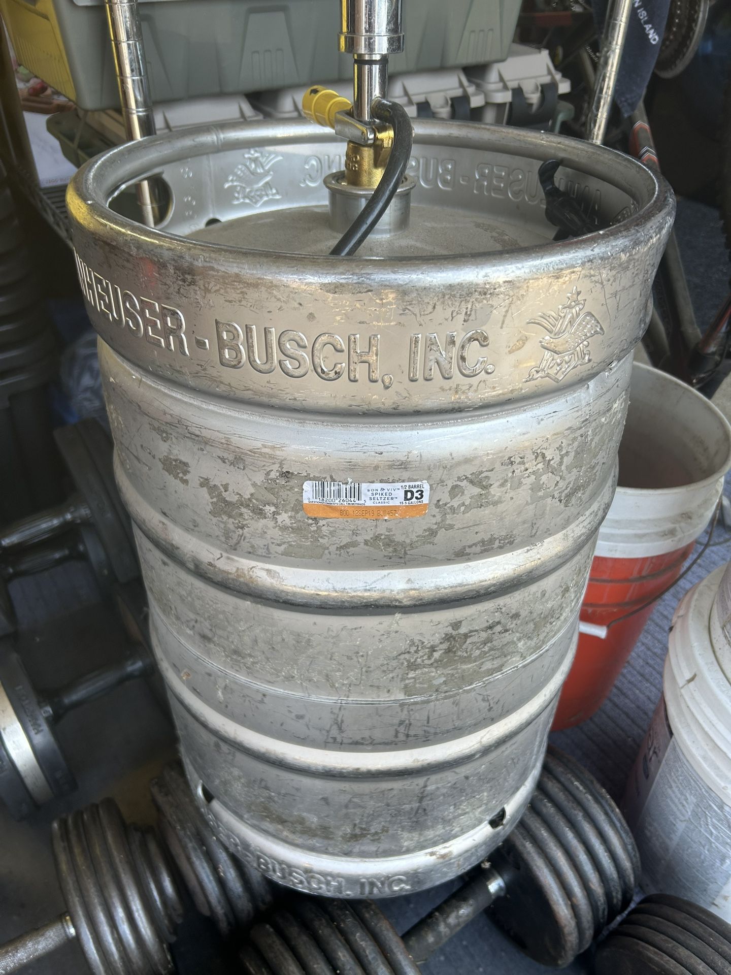 ANHEUSER- BUSCH Full Size Keg With Tap