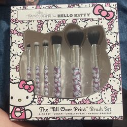 Impressions Vanity Hello Kitty Brushes 