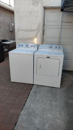 Washer and gas dryer