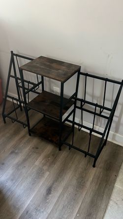 Record player/vinyl stand
