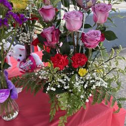 Mother’s Day Flower Arrangements