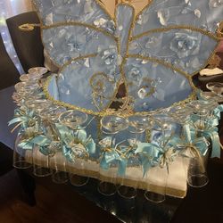 Set De Quinceañera (brindis, Muńeca, Cojin Grande Y Chiquito)