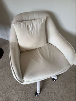 Adjustable office chair