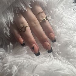 Nails Item 