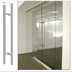 Brand New Ladder Style Door Pull   24LPBS
