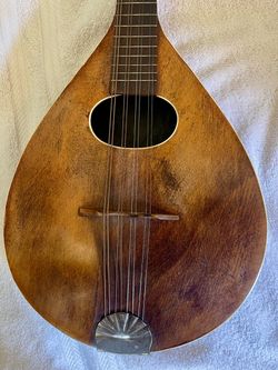 vintage flat-back mandolin acoustic folk instrument