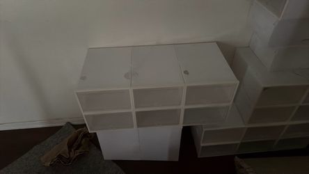 Shoe boxes